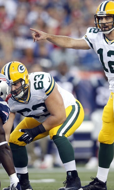 Packers QBs outplay Brady, Patriots in 22-11 preseason win
